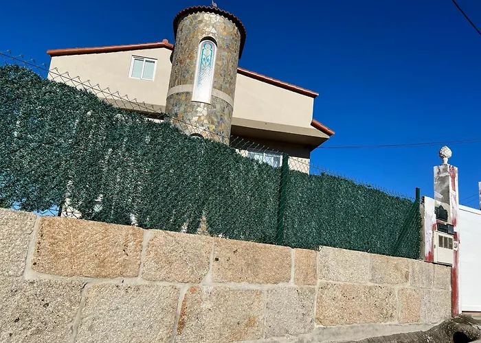 Casa Compartida בית הארחה